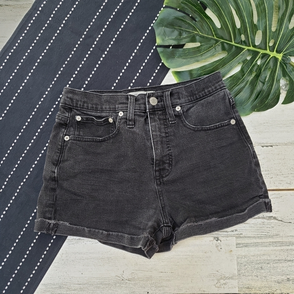 Madewell| High Rise Denim Shorts Raw Hem Black Size 24